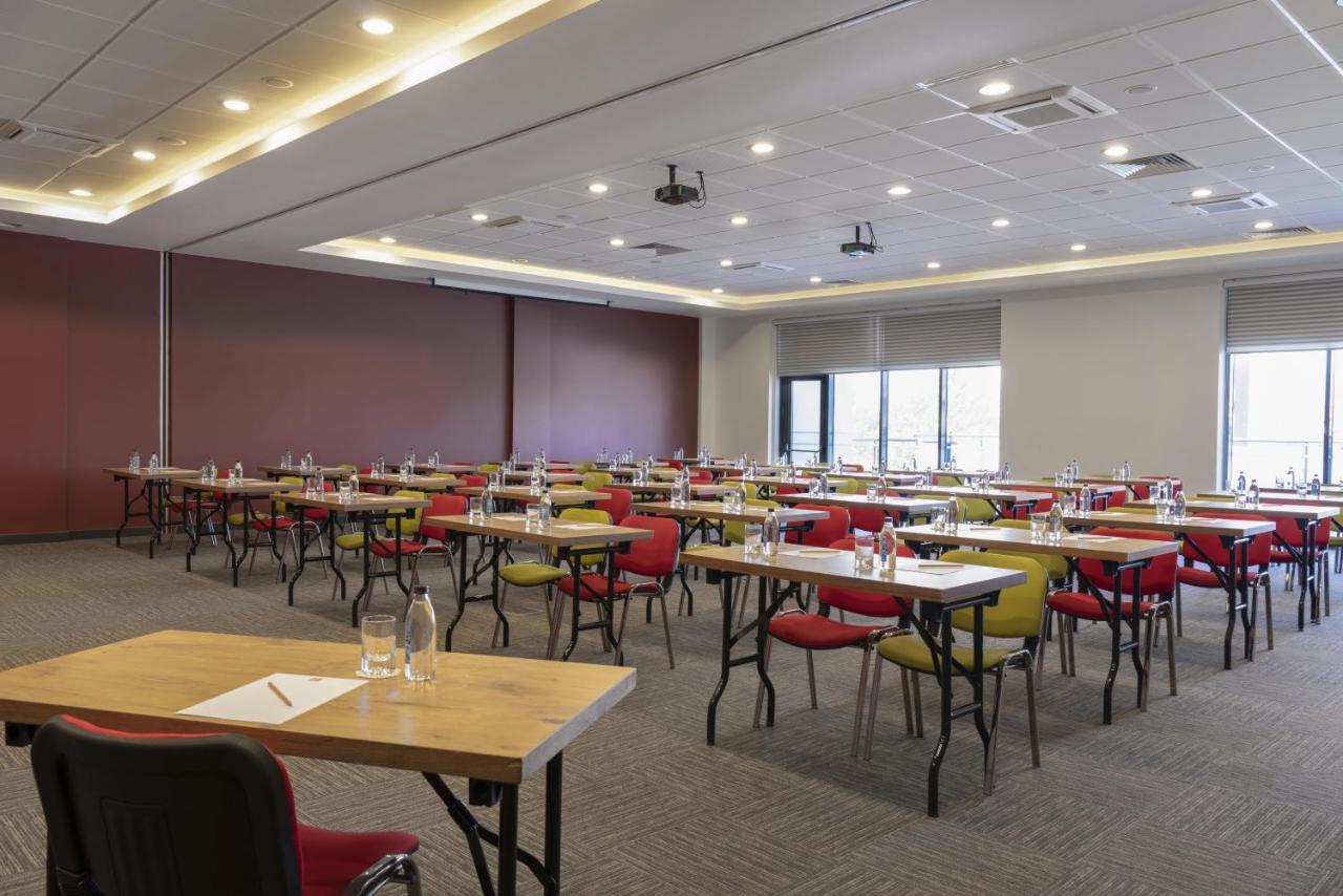 Ibis Ankara Airport Hotel Экстерьер фото